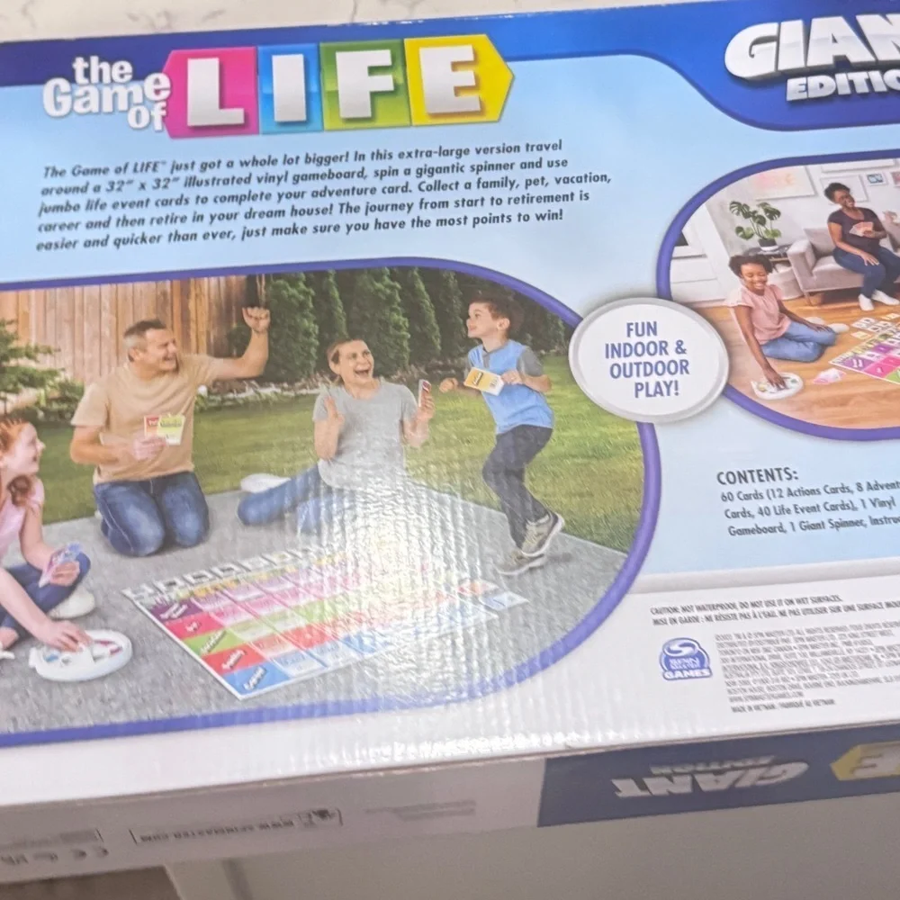 Hasbro The Game of Life Giant Edition - Multicolor
